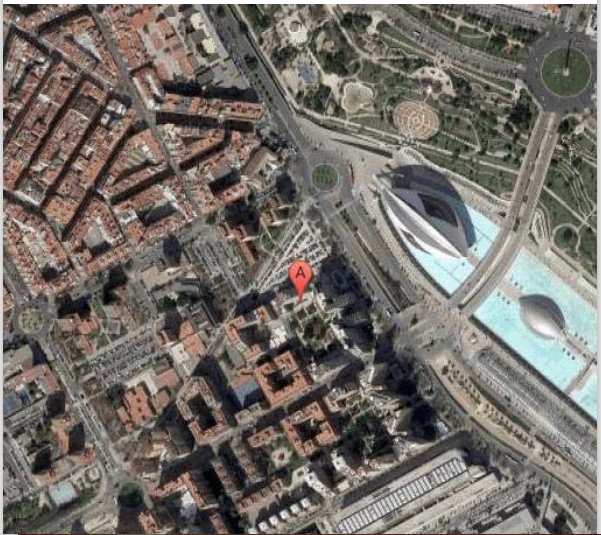 Local en planta semisotano destinado a usos comerciales, sin distribución interior. Superficie: 306,80 m2. (Valencia)